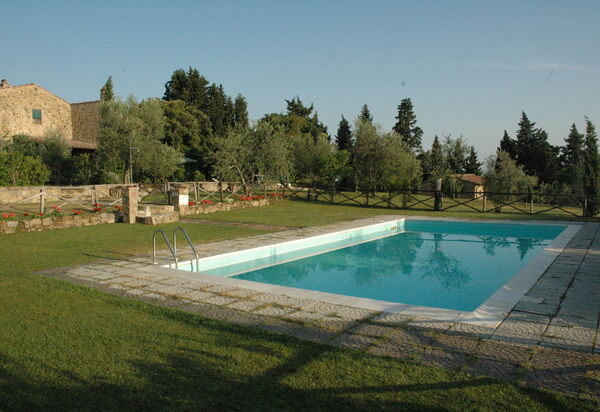 Appartamento Beatrice: Garten, Schwimmbad