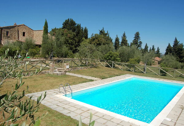 Appartamento Beatrice: Garten, Schwimmbad