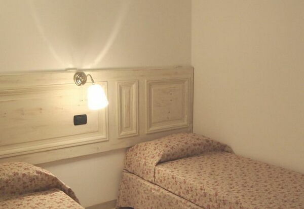 Villa Dei Cipressi: Schlafzimmer