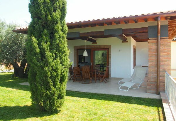 Villa Dei Cipressi: Außen, Balkon / Terrasse / Patio, Draussen, Garten