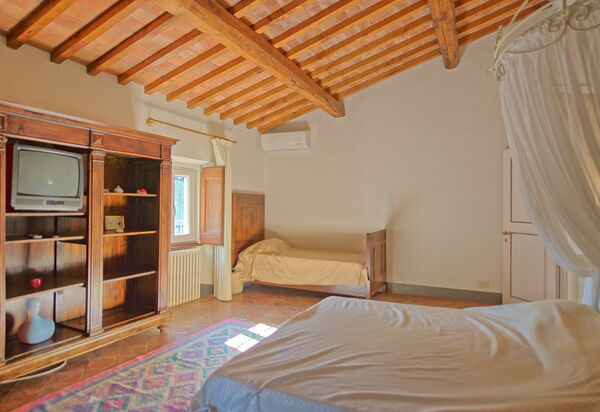 Villa Camaiore: Спальня