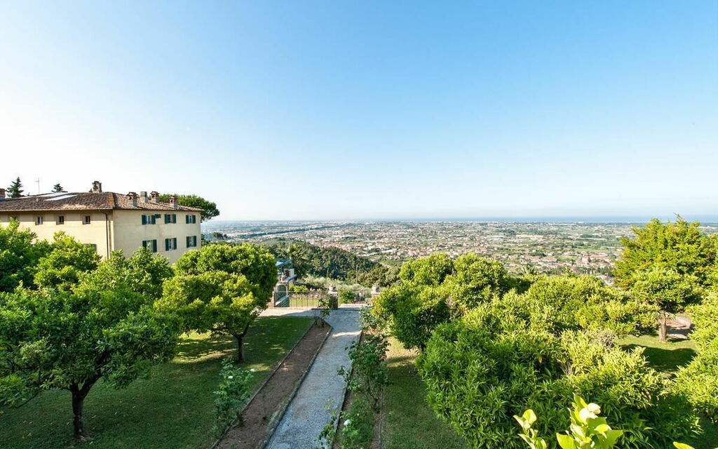 Villa Camaiore: Vista Panoramica