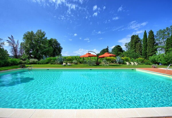 Villa Lorenza: bassin