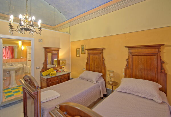 Villa Lorenza: chambre à coucher