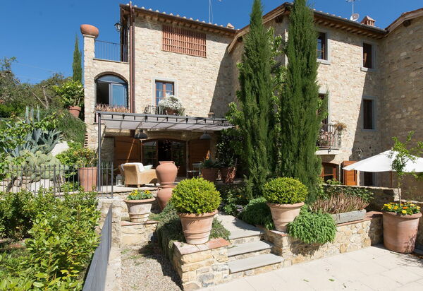 Villa Nova: Открытый, Экстерьеры