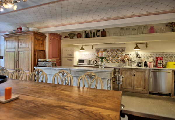 Villa Nova: Кухня, Столовая