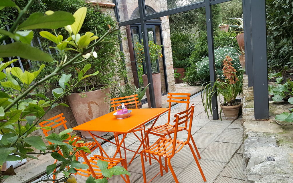 Villa Nova: all'aperto, Esterni