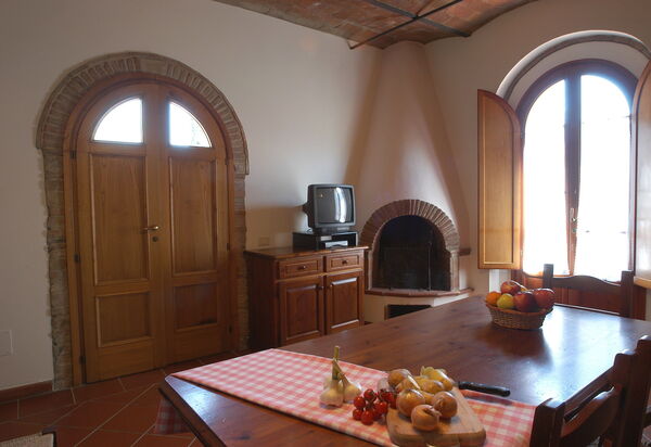La Valle: Dining Room, Kitchen, Living Room