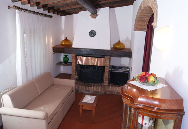 La Valle: Living Room