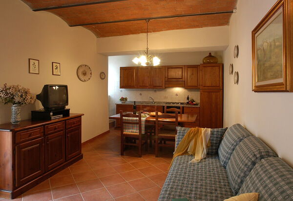 La Valle: Kitchen, Living Room