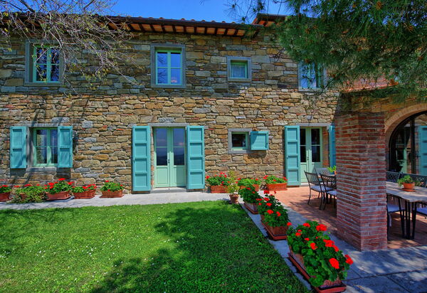 Villa Noceta: Outdoor