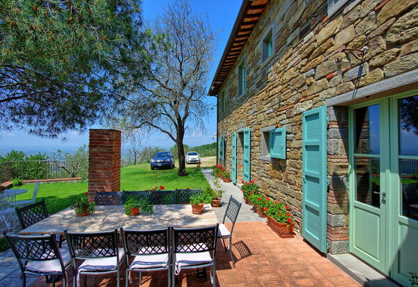 Villa Noceta: Outdoor