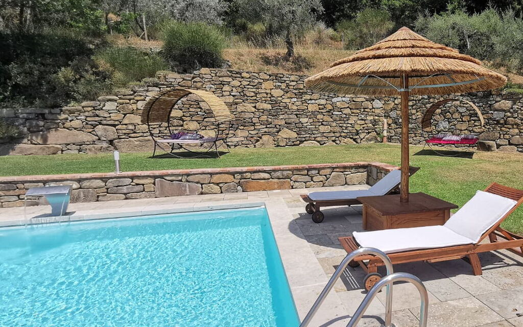 Villa Noceta: бассейн