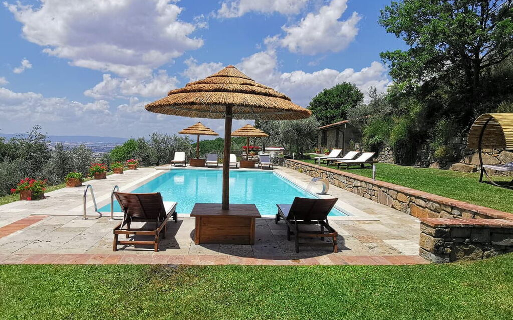 Villa Noceta: бассейн