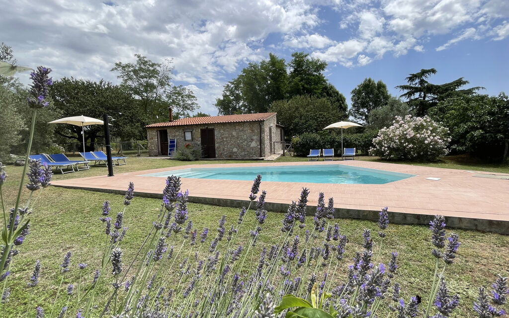 Funghi 1: Building Exterior, Garden, Outdoor, Pool