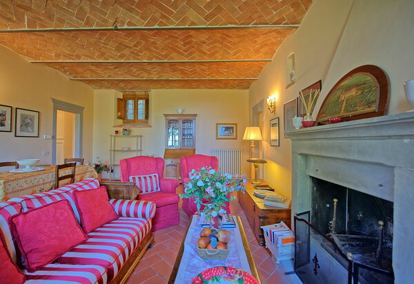 Casale Girifalco: Гостиная