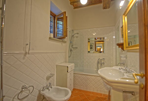 Casale Girifalco: Ванная комната