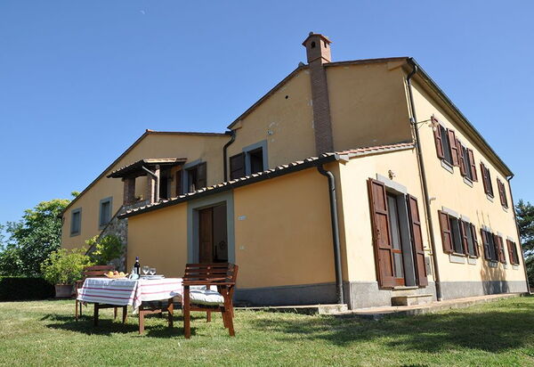 Le Querce Di Campocane: Außen, Garten