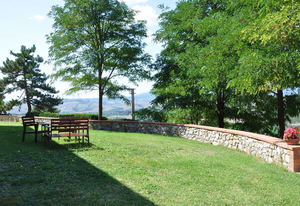 Le Querce Di Campocane: Garten