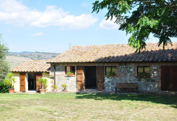 Le Querce Di Campocane: Außen, Garten
