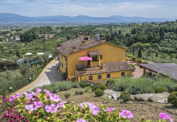 Villa Casalguidi: Сад, Экстерьеры