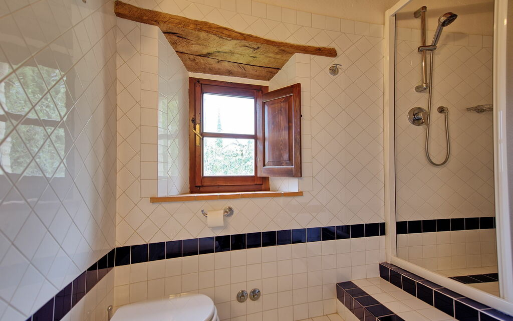 Villa Montalcino: Bathroom
