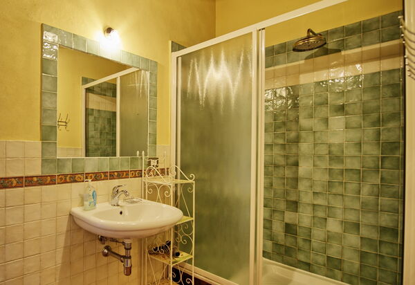 Villa Poggiolino: Bad