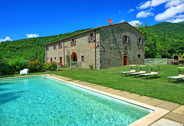 Villa Poggiolino: Außen, Draussen, Garten, Schwimmbad