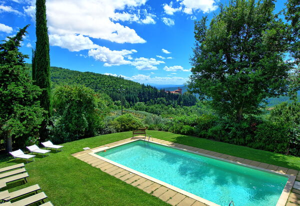 Villa Poggiolino: Draussen, Garten, Schwimmbad