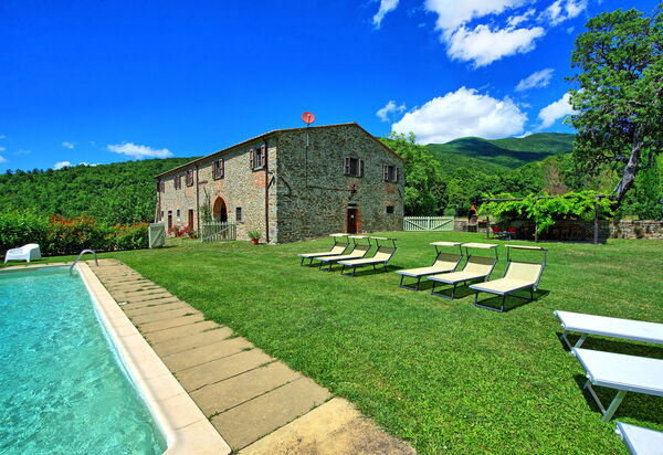 Villa Poggiolino: Außen, Draussen, Garten, Schwimmbad