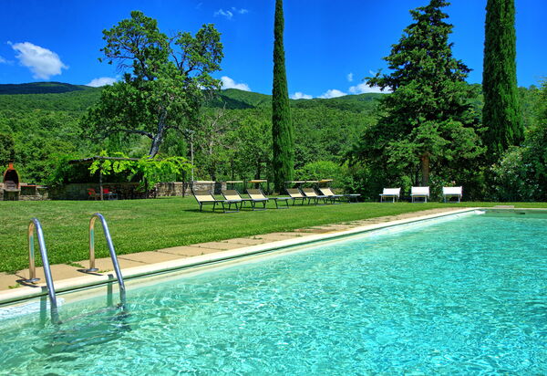 Villa Poggiolino: Draussen, Garten, Schwimmbad