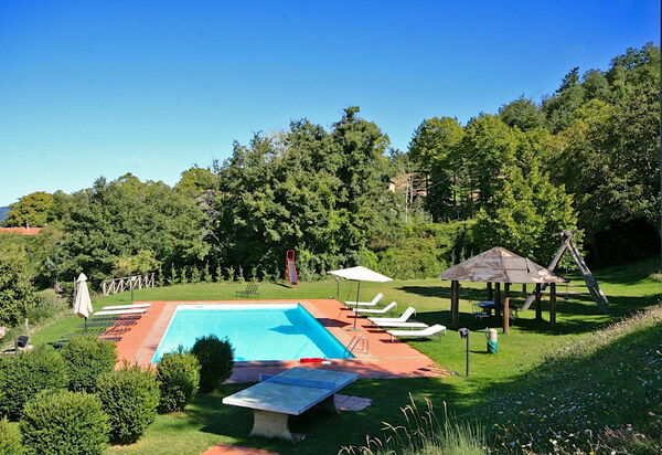 Villa Margherita Due: Garten, Schwimmbad