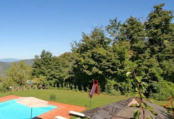 Villa Margherita Due: Garten, Schwimmbad