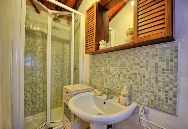 Villa Margherita Tre: Bad