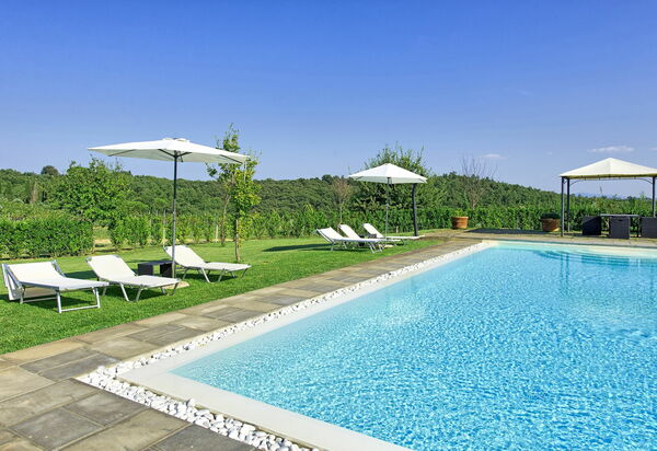 Podere Romina: Garten, Schwimmbad