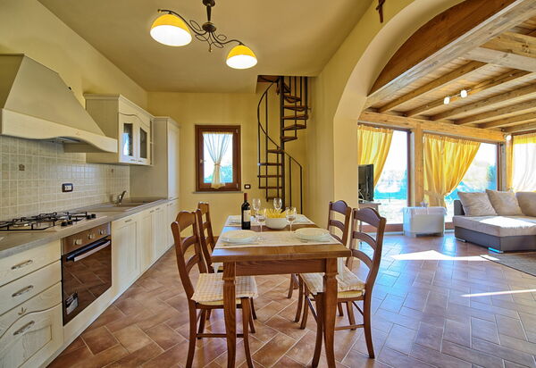 Casa Centoia: Cuisine, Salle à manger