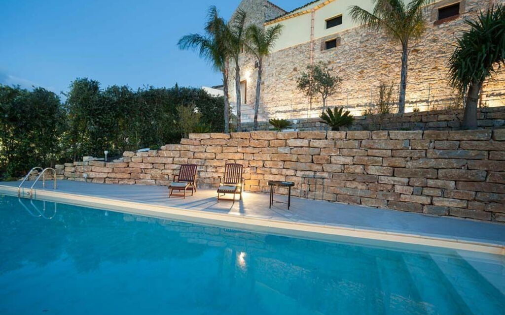 Baglio Maranzano - Marietta: Building Exterior, Pool