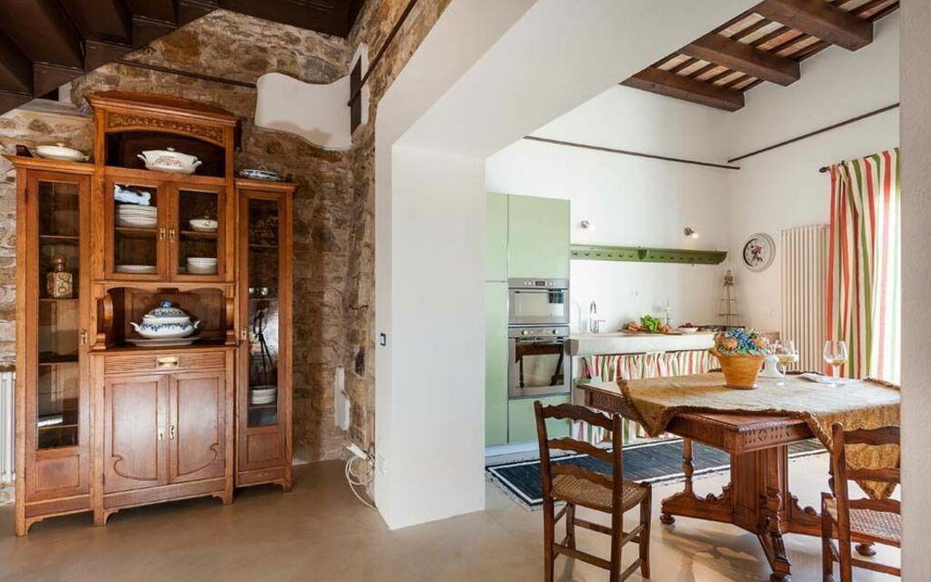 Baglio Maranzano - Marietta: Dining Room, Kitchen