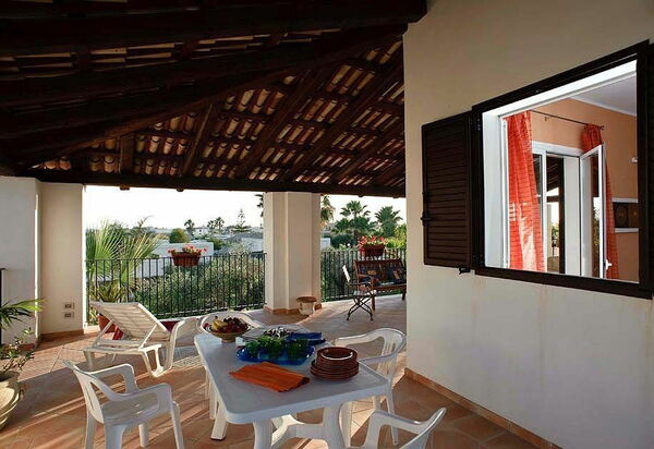 Casa Marsala: Draussen