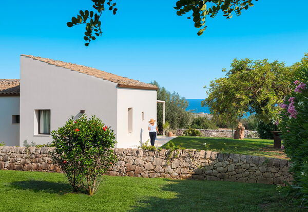 Isla Verde: Ansichten, Außen, Balkon / Terrasse / Patio, Draussen, Garten