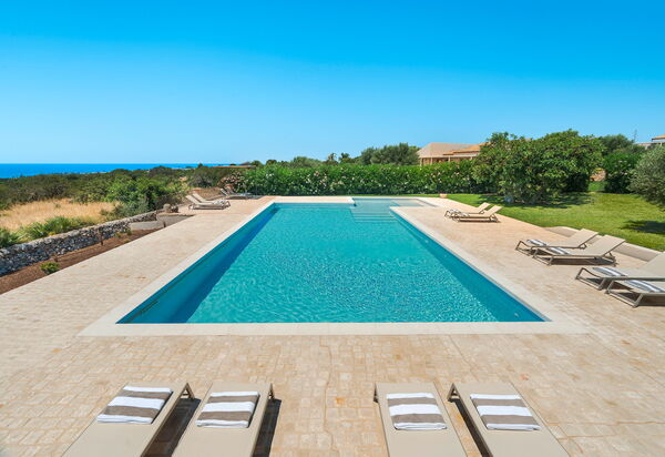 Isla Verde: Ansichten, Außen, Draussen, Schwimmbad