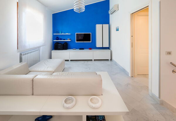 Afrodite: Wohnzimmer