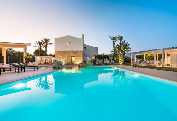 Villa Ager Costa: Außen, Draussen, Schwimmbad