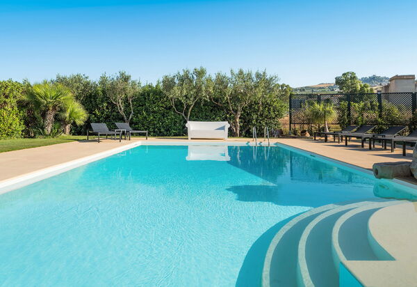 Villa Ager Costa: Außen, Draussen, Schwimmbad