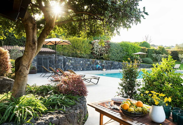 Viagrande: Schwimmbad