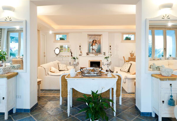 Villa Antares: Esszimmer, Wohnzimmer