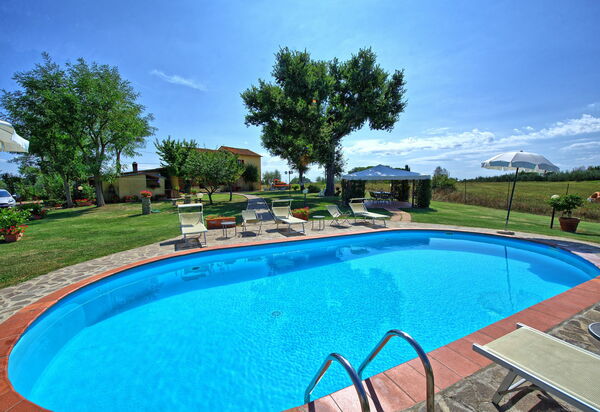 Casa Catia: бассейн