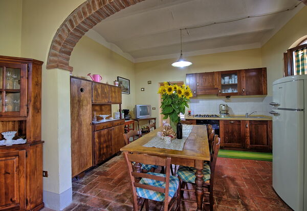 Casa Catia: Кухня, Столовая