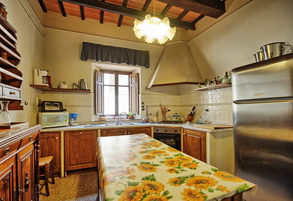 Villa Capolona: Esszimmer, Küche
