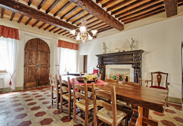 Villa Capolona: Esszimmer